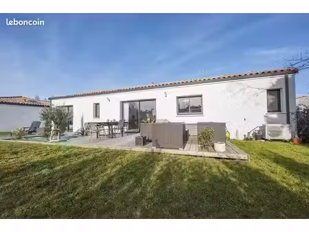 projet de construction d'une maison 90 m² avec terrain à gemozac (17)