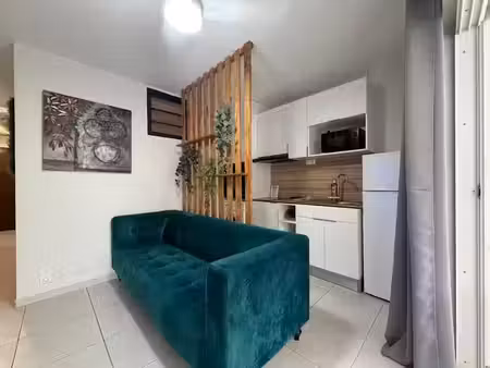 location meublée appartement 2 pièces 32.68 m² à fort de france (97200)  920 €