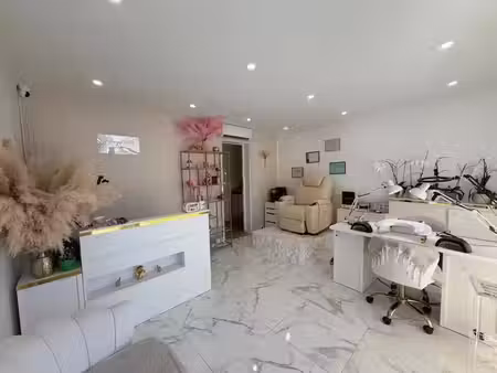 location locaux professionnels à chateau-thierry (02400)  599 €