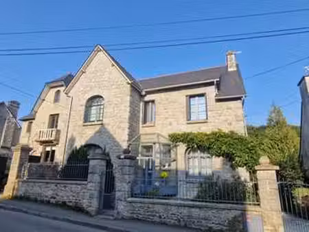 vente maison à dinan (22100) : à vendre / 180m² dinan