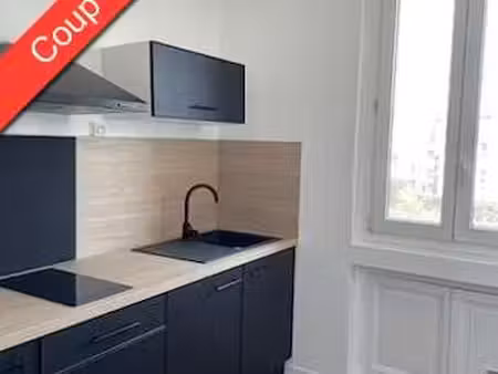 location appartement 2 pièces à cherbourg-en-cotentin (50100) : à louer 2 pièces / 37m² ch