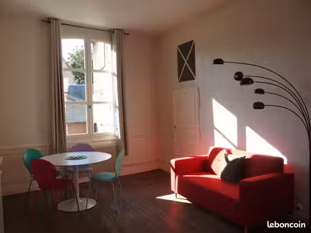 t2 bis centre ville bourges