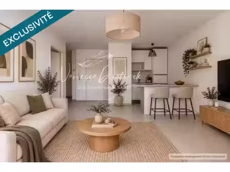 dourdan – appartement 2 pièces avec balcon et 2 places de parking – tout à pied !
