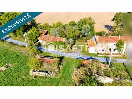 longère à rénover 150m² avec dépendances et terrain de 2 579 m²