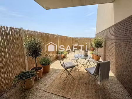appartement 2 chambres à deux pas du chu sud