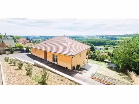 à vendre – superbe propriété avec deux appartements spacieux et prestations haut de gamme