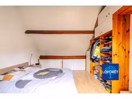 puiseux-en-france - appartement deux pièces avec parking privé