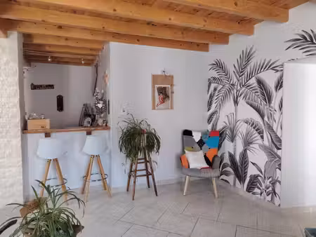 maison rénovée d'environ 110 m2 à 15 min de saintes
