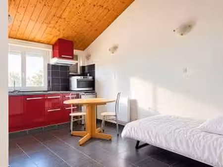 vente maison aux sables-d'olonne (85100) : à vendre / 17m² les sables-d'olonne