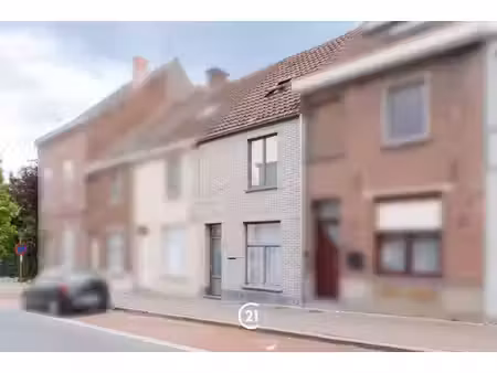 volledig instapklare gezinswoning mét tuin.