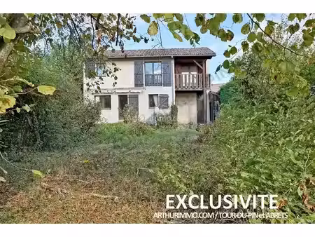 vente maison 5 pièces 99 m2 à la tour-du-pin