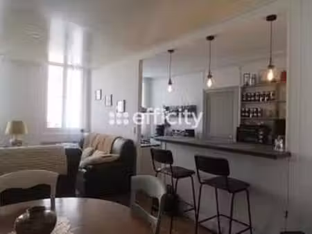 vente appartement 3 pièces à rochefort (17300) : à vendre 3 pièces / 77m² rochefort