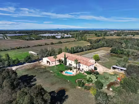 mas équestre 8 6 ha en petite camargue
