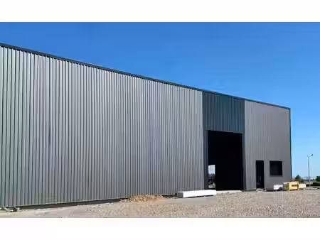 location local d'activités mouen 374 m²