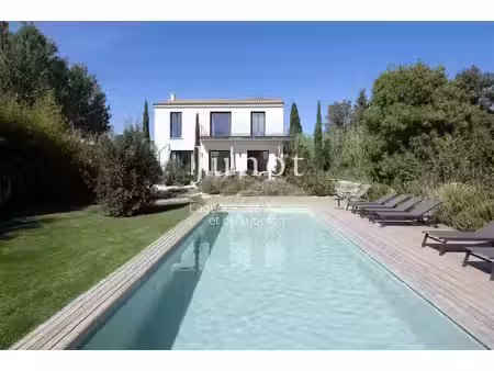 paradou - maison proche centre village - 168m² habitables - terrain 1.373m² - piscine - 2.