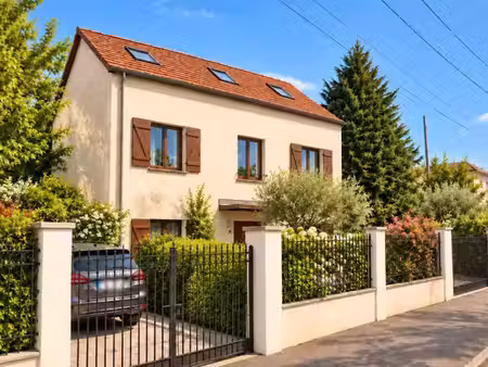vente maison neuve 5 pièces 100 m² à sucy-en-brie (94370)  390 000 €