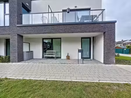recent gelijkvloers appartement met terras in vilvoorde