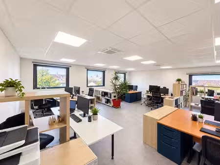 bureaux 0 pièces 108 m² à louer bègles 33130 ? | era immobilier