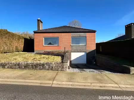 karaktervolle  instapklare vrijstaande woning in het groene miskom