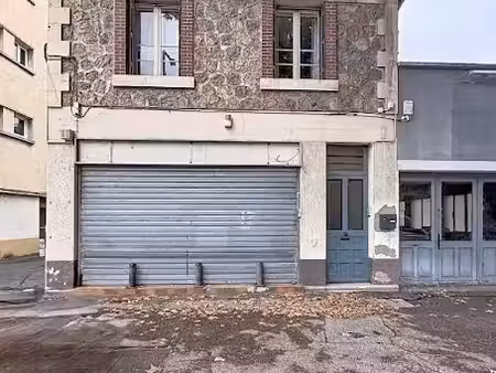 vente immeuble 3 pièces 117 m² à tournon-sur-rhône (07300)  195 000 €