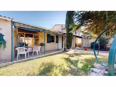 maison t4 avec jardin  véranda et garage environnement calme