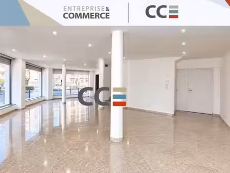 local commercial saint laurent du var - cap 3000 - 225 m2