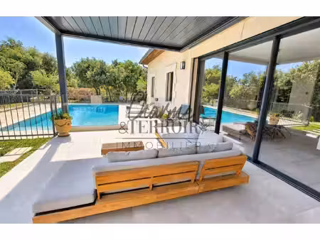 uzes villa contemporaine d'exception !