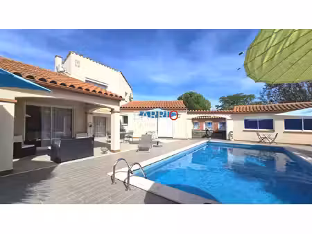 achat maison 7 pièces 165m² st genis des fontaines 66740