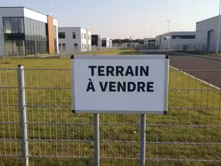achat terrain 13 327m²