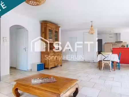 vente maison à la chaize-le-vicomte (85310) : à vendre / 102m² la chaize-le-vicomte