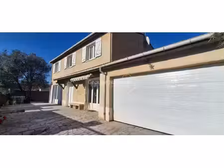 villa 4 chambres  garage  jardin