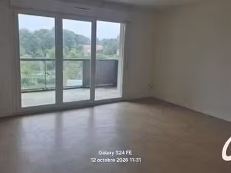 vente appartement 3 pièces à la roche-sur-yon centre ville (85000) : à vendre 3 pièces / 6