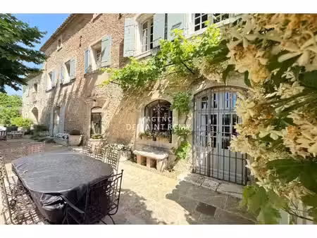 bastide  l'âme de la provence au coeur du paradou