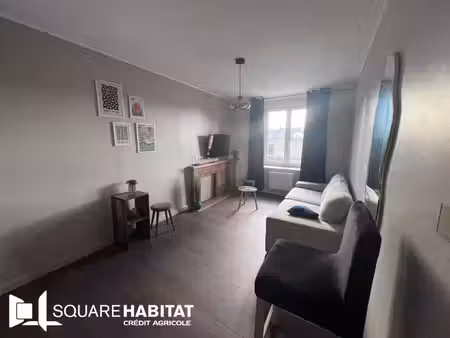 guingamp centre ville  un appartement t2 meublé