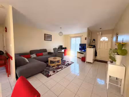 maison de plain-pied 4 chambres  grand parc arboré et garage indépendant