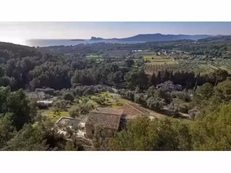 achat : maison (13600)