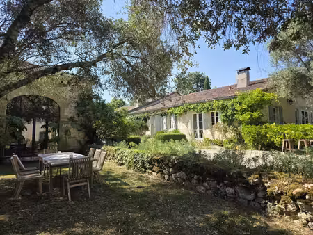 un hameau préservé au cœur de la campagne gersoise