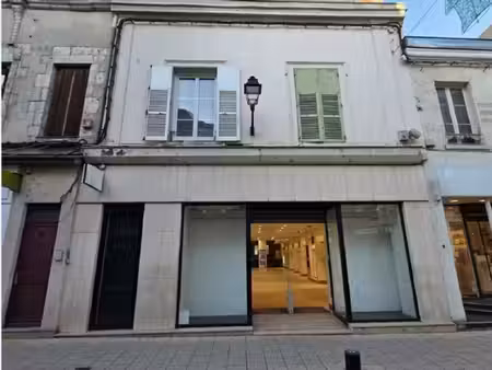 achat local commercial 336m² montargis 45200