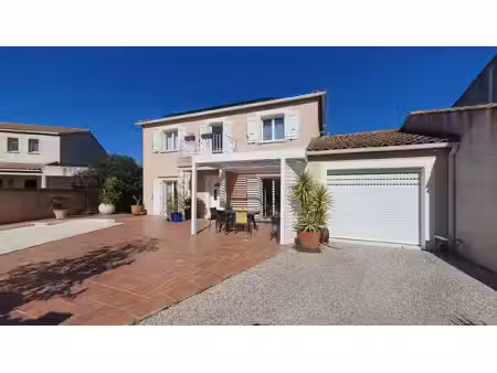belle villa t6 avec piscine et gge !