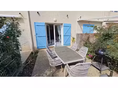 splendide pavillon t3 avec vue mer – résidence avec piscine à saint pierre la mer