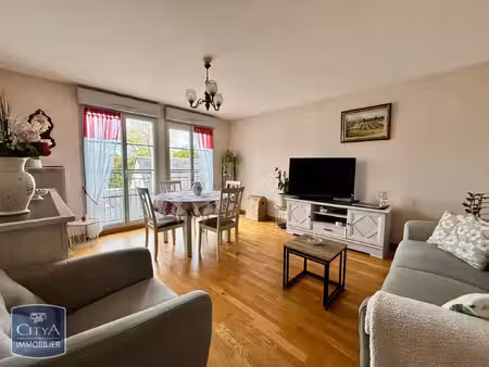 location appartement 3 pièces 63m² amboise 37400