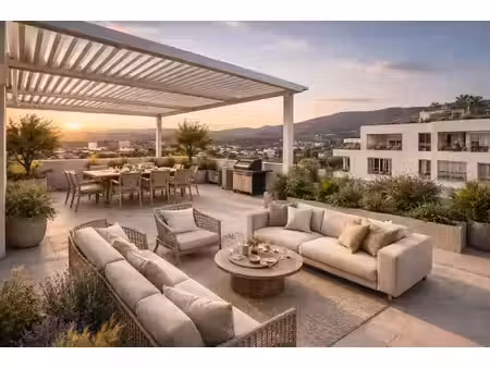 sur le toit du cabot ! magnifique t4 duplex avec immense éspace éxtèrieur !