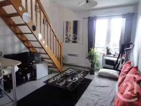 location appartement t1 meublé à la roche-sur-yon (85000) : à louer t1 meublé / 28m² la ro