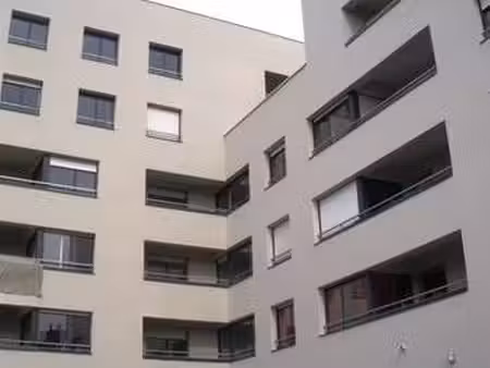 location appartement 3 pièces à saint-jacques-de-la-lande (35136) : à louer 3 pièces / 65m