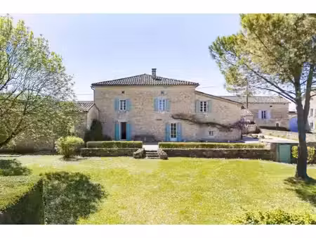 tarn - propriété de caractère – bastide rénovée – piscine