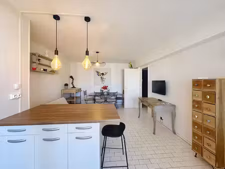canet en roussillon - t2 avec loggia et cave
