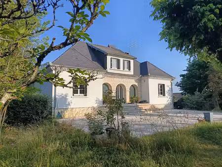 superbe maison d'architecte dans un quartier prisé
