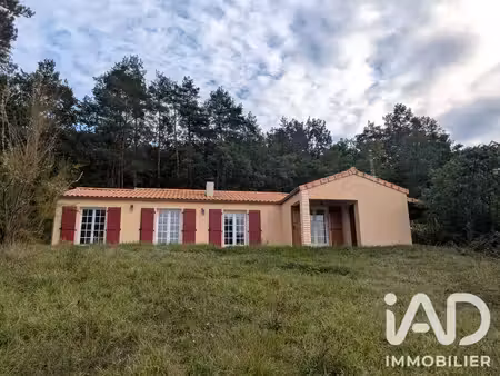 maison à campagne (24260)