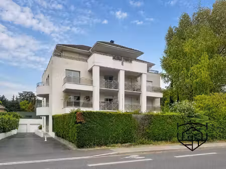 pau trespoey - très bel appartement avec terrasse & garage
