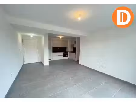 location appartement 3 pièces 63m²